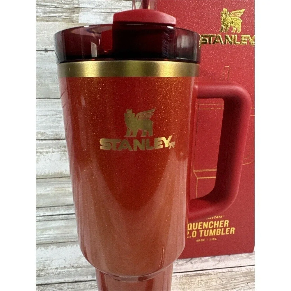Stanley Scarlet Tinsel 40oz Limited Edition‎ Holiday Tumbler